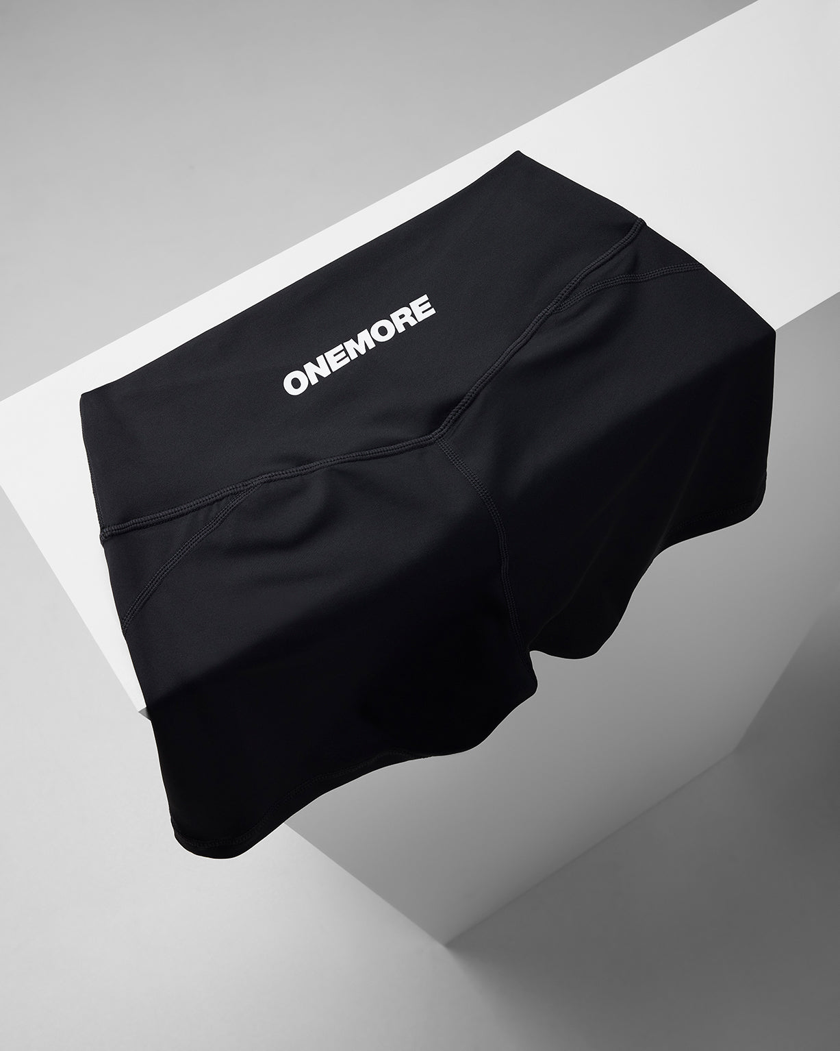 Strive V Waist Shorts